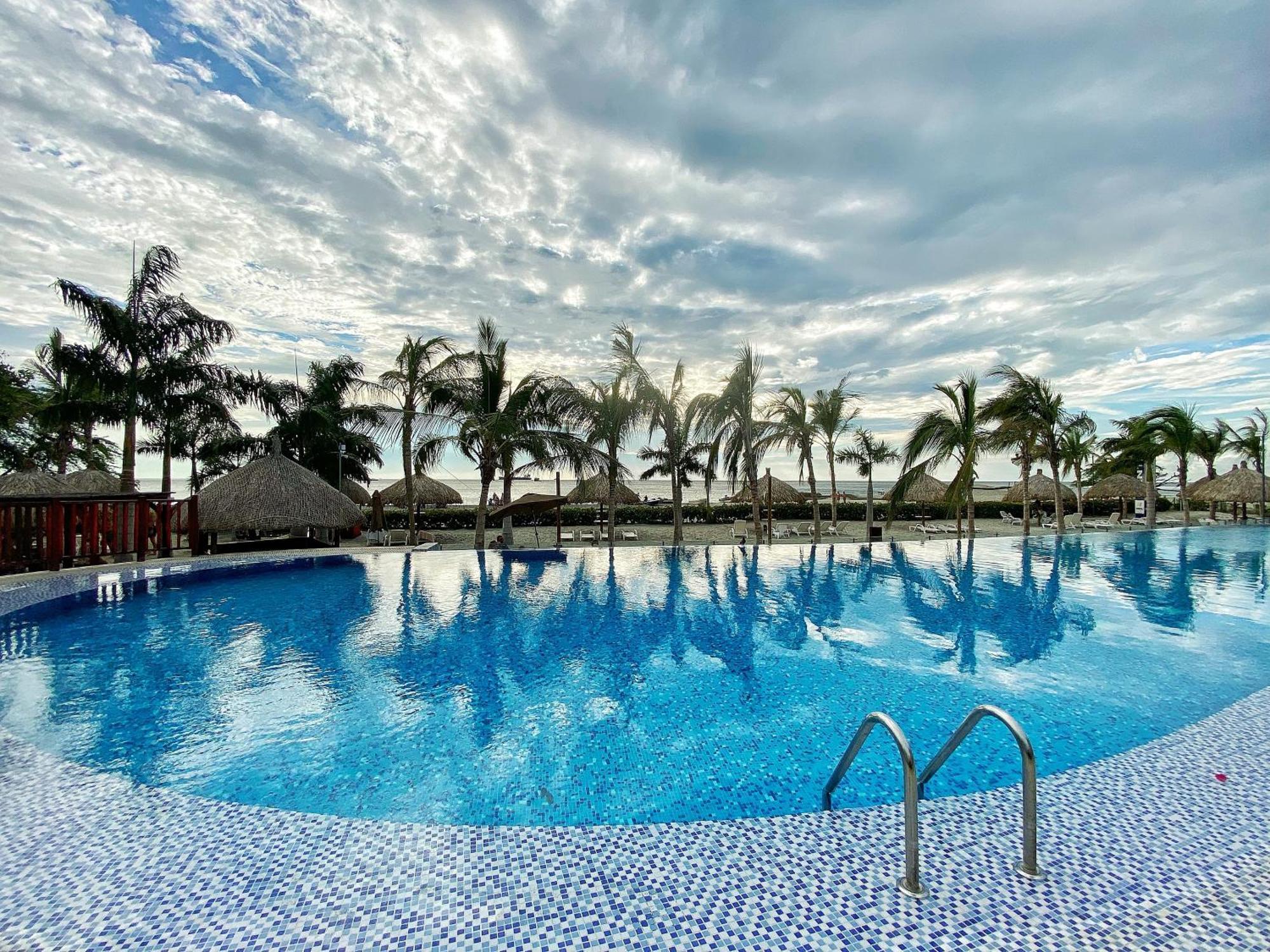 Apartamento Encantador Samaria Club De Playa, 3 Alcobas 6 Personas Playa Privada ซันตามาร์ตา ภายนอก รูปภาพ
